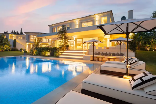 Chalet 6 habitaciones 702m² en venta - Marbella — 43