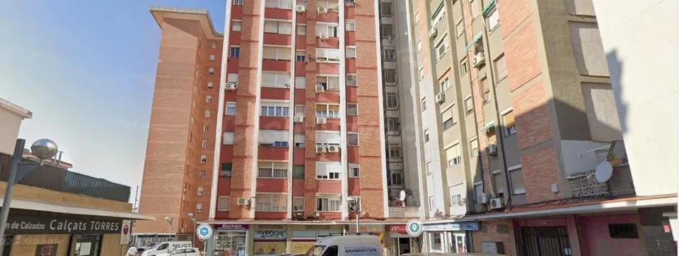 PISO EN  CORNELLA DE LLOBREGAT