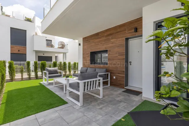 Precioso apartamento en esquina en la exclusiva urbanización - foto 5