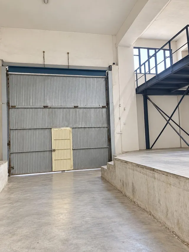 SE VENDE NAVE EN POLIGONO ASPE (ALICANTE) CON SUELO TERCIARI - foto 3