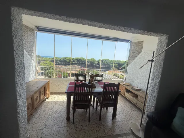 ESPECTACULAR VIVIENDA FRENTE A LA PINADA, RODEADA DE VEGETACIÓN — 16