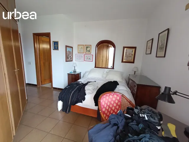 GRAN PISO EN ZONA AVENIDA ANDALUCIA CON 4 HABS ANTES 5 — 29