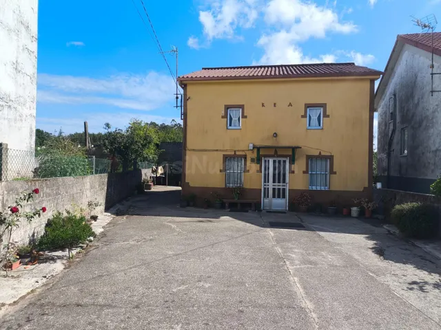Casa con Terreno en Vilamaior, Santa Comba - foto 2