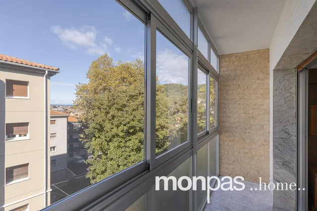 Piso en venta en Intxaurrondo — 17