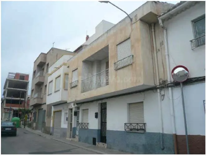 Apartamento 90m² en venta - Calasparra centro