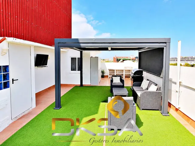 3 habitaciones, SUITE, TERRAZA Y BARBACOA… AQUÍ ARRIBA SE VI - foto 4
