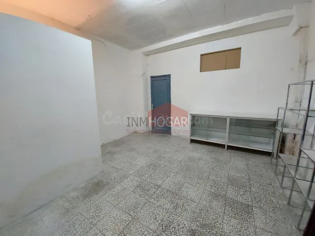 LOCAL EN VENTA EN ZONA ESTACIÓN - foto 4
