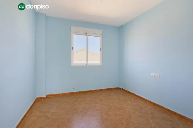 ¡Casa pareada con patio privado en Cijuela! Granada — 10