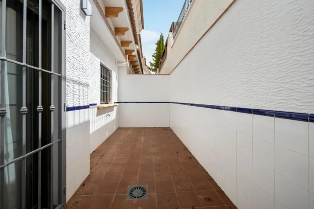 OPORTUNIDAD CASA CON SOLÁRIUM Y PISCINA EN UN ENTORNO ÚNICO DE SAN MIGUE DE SALINAS — 13