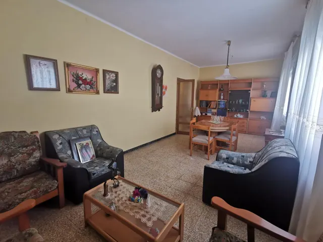 CASA CENTRICA EN ALMENAR - foto 4