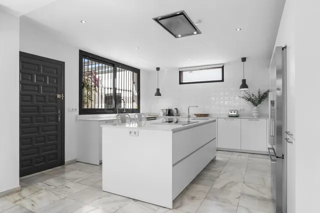 Villa 6 habitaciones 362m² en venta - Los Naranjos — 2