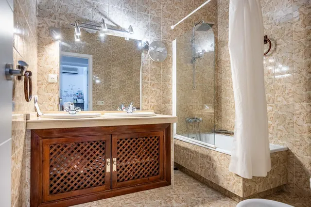 Espaciosa vivienda pareada con jardín, piscina, garaje y gran terraza en Mairena del Aljarafe — 36