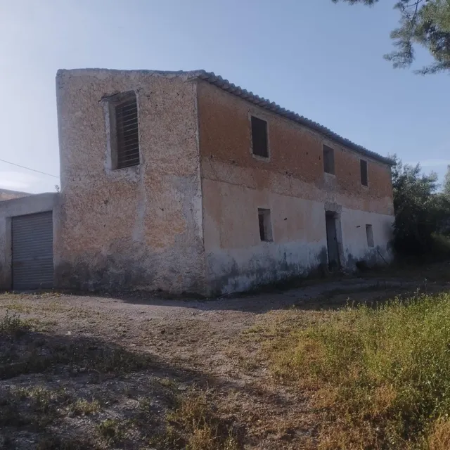 LÚCAR( ALMERÍA ). VENTA DE CORTIJO CON TERRENO. — 20