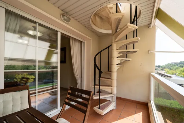 Ático exclusivo con vistas panorámicas, gran terraza y acceso directo al Bosque de Bellver — 17