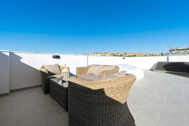 BUNGALOW CON PISCINA — 30