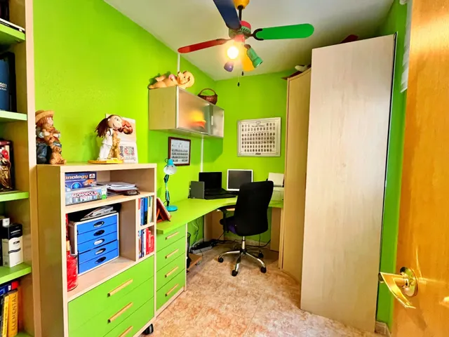Piso de 4 habitaciones con terraza y ascensor en Ferreries - VPO — 34