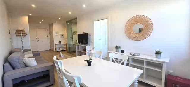 Elegante Apartamento Reformado en Princesa con Vistas Espect