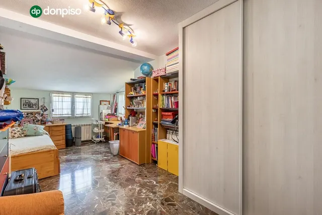 CASA PAREADA EN LA ZUBIA CON PISCINA, ZONA DE BARBACOA Y JARDÍN — 28