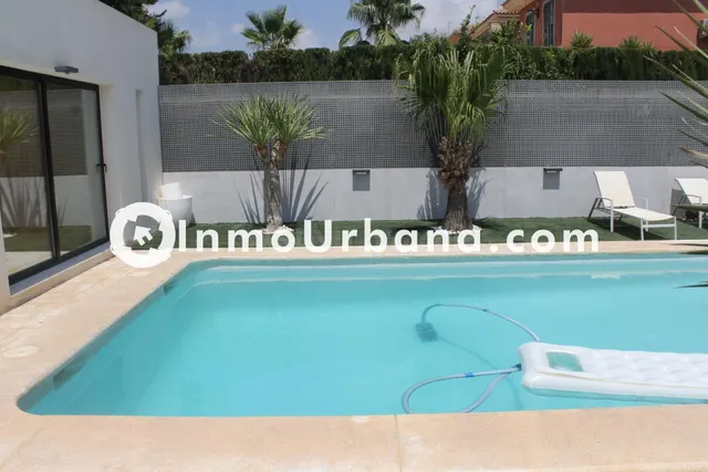 MAGNIFICO CHALET JUNTO AL CAMPO DE ALENDA GOLF - foto 4