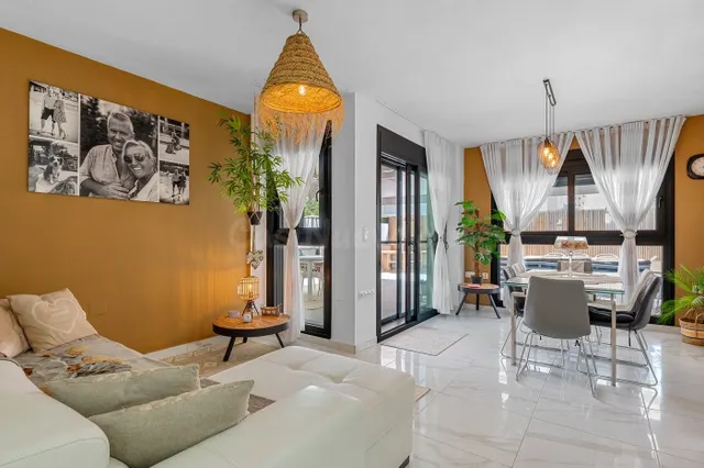 APARTAMENTO DE 3 DORMITORIOS Y 2 BAÑOS EN GUARDAMAR DEL SEGURA (ALICANTE) — 4