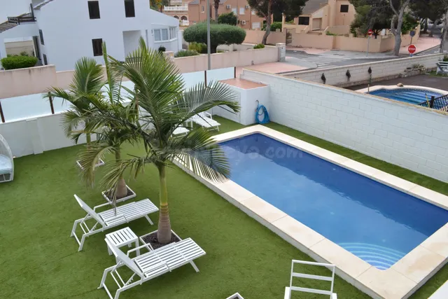 Villa 4 habitaciones 104m² en alquiler - La Zenia