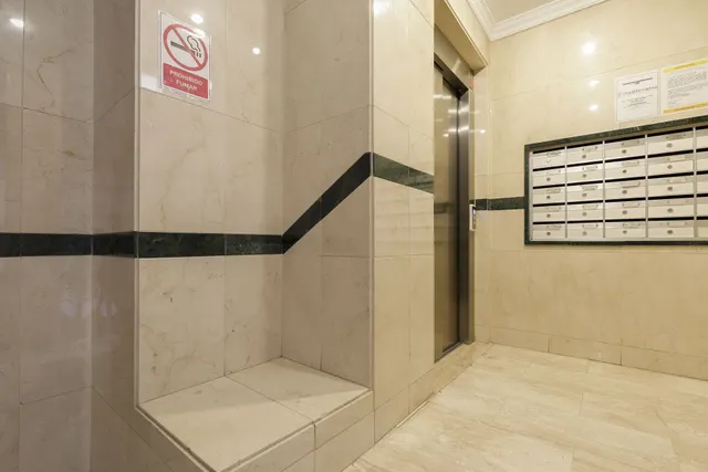Apartamento reformado en ubicación privilegiada — 14