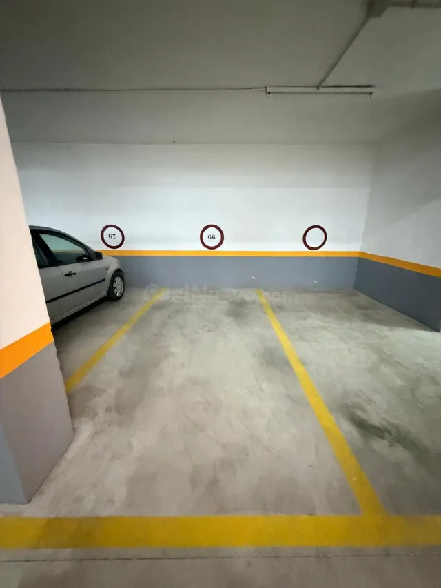 APARTAMENTO CON VISTAS AL MAR, GARAJE Y TRASTERO EN EL CENTR - foto 4