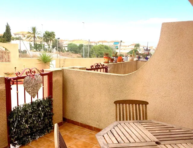 Elegante vivienda adosada en exclusiva urbanización privada — 7
