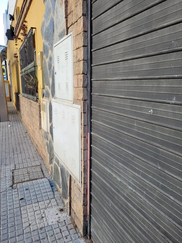 Local COmercial — 3