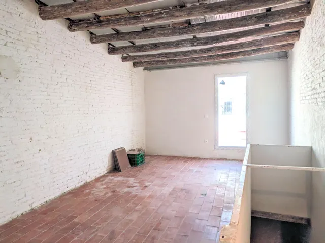 Encantadora Casa Reformada en el Corazón de Amposta — 15