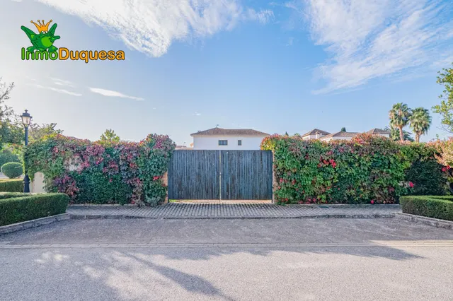 Solar urbano en Ambroz (Vegas del Genil)  Urb. privada "LA ROMANA" — 23