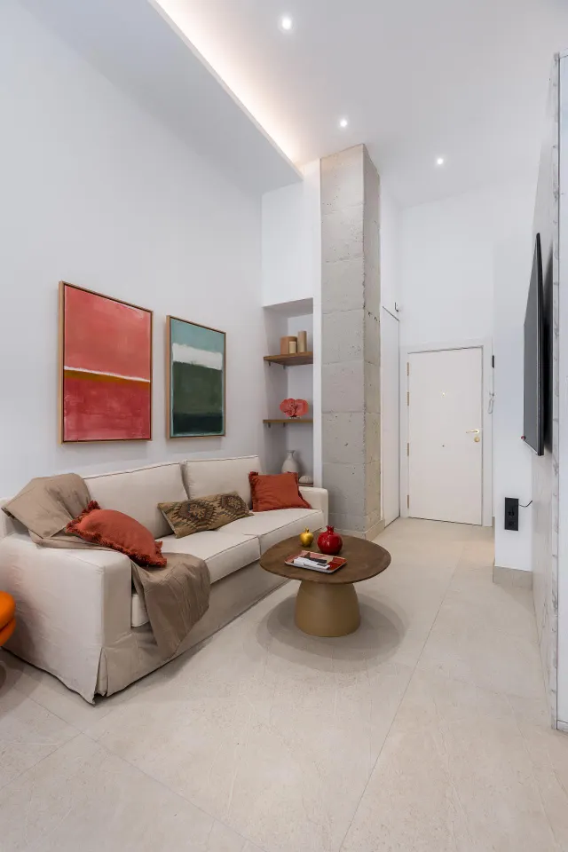 PRECIOSO ESTUDIO DE LUJO EN URBANIZACION TRIUNFO JARDIN — 11