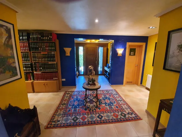 Chalet individual en una de las urbanizaciones mas exclusivas de Benidorm — 40