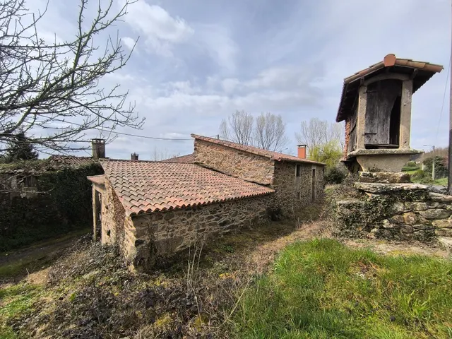 CASA EN VENTA — 5