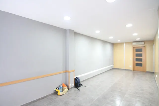 Local comercial de 108 m2 en Plaça Catalunya — 5