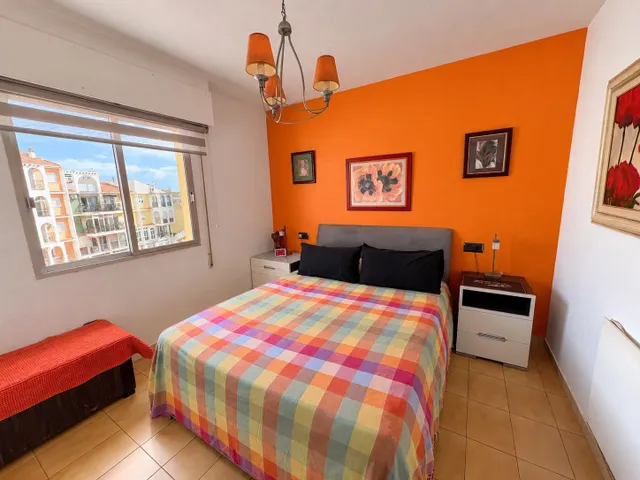 Apartamento con vistas al mar en venta en Torrevieja — 12