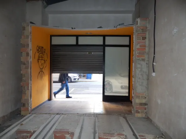 LOCAL COMERCIAL EN ONTINYENT (VALENCIA) Zona San Jose — 9