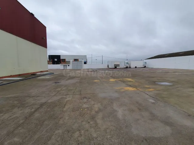 Nave industrial 2000m² en alquiler - Montecillos - foto 4