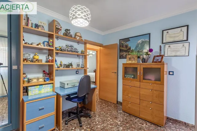 Fantástica casa en bola de oro — 28