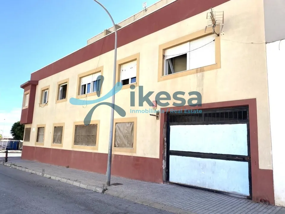 Venta de Plaza de Garaje en El Ejido, Almería