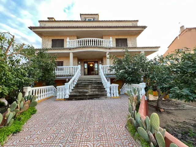 EXCELENTE CASA/CHALET, CON  MUY AMPLIA PARCELA, FRUTALES Y PISCINA, PLAYAS A 10 MINUTOS EN COCHES. — 7