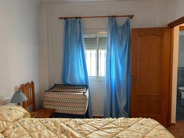Casa  independiente en perfecto estado con terraza — 36
