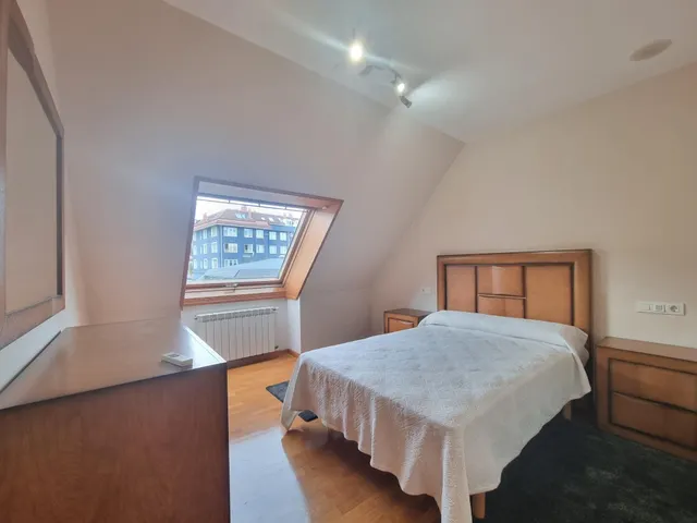 Piso 2 habitaciones 90m² en alquiler - La Corveira — 8