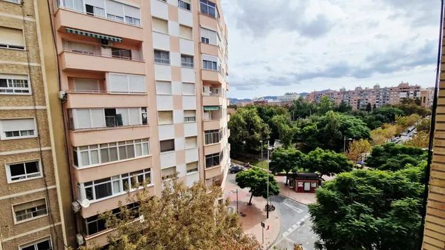 Piso 3 habitaciones 110m² en alquiler - Ensanche — 23