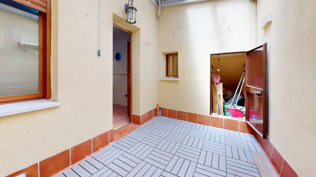 Magnífica vivienda adosada de 3 dormitorios con terraza en urbanización cerrada en Villafranca — 28