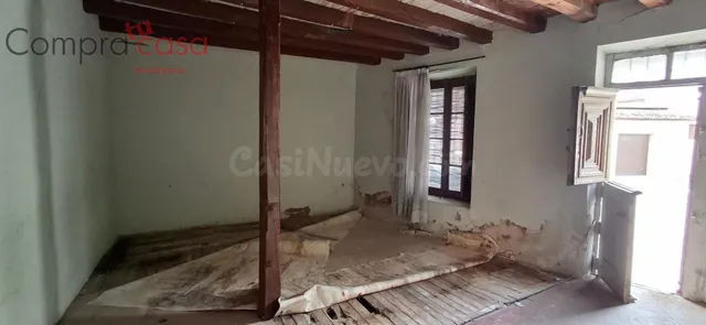 VENTA CASA CON PATIO EN NAVAS DE ORO.-.SEGOVIA - foto 2
