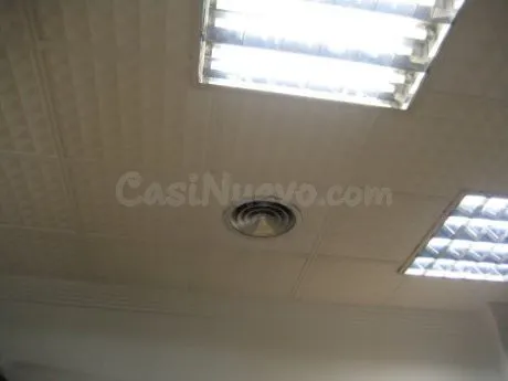 Local comercial 75m² en alquiler - Nervión - foto 2