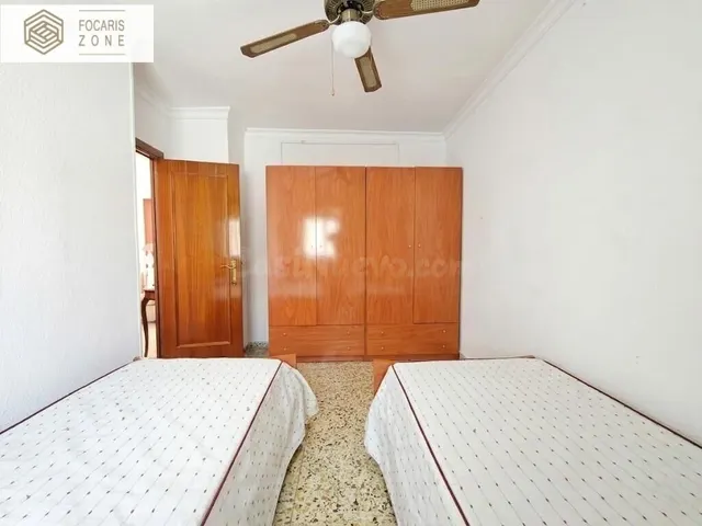 PRECIOSO PISO EN CALLE BAILÉN — 12