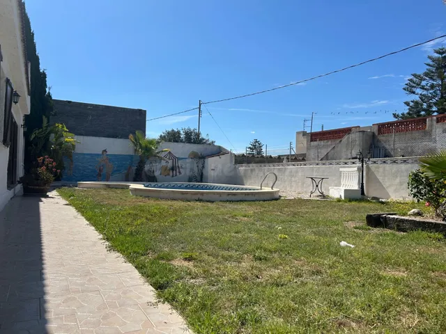 CHALET INDEPENDIENTE CON PISCINA, GARAJE Y ANEXO EN LA POPUL
