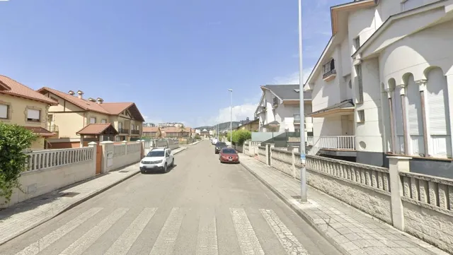 Venta casa pareada en Ponferrada (León) — 2
